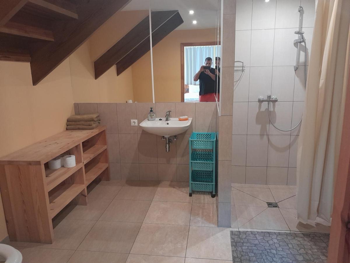 Guest House Vilcini Bernati Luaran gambar